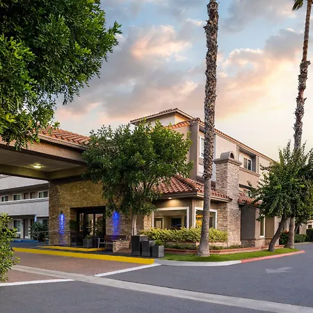 Holiday Inn Express Simi Valley By Ihg-2